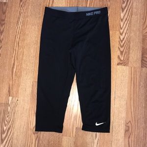 Nike Dry fit Crop Leggings